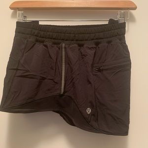Lululemon Hotty Hot Short
Black (First Release)